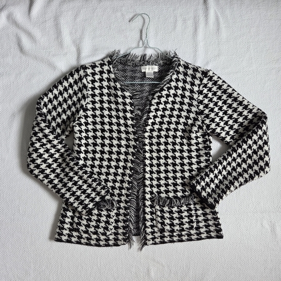 Worthington Sweaters - Worthington Black and White Houndstooth Blazer Sweater